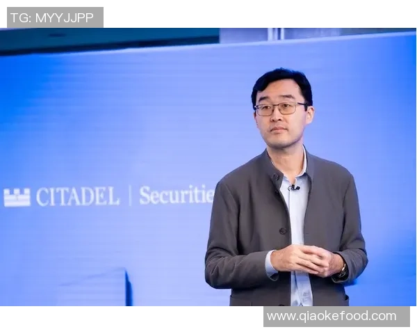 飞盘之路：杨伟的深度对话与人生探索